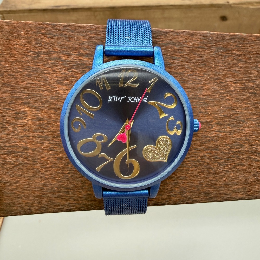 Betsey Johnson Blue Mesh Band Watch‎ Gold Heart Dial BJ00698-02